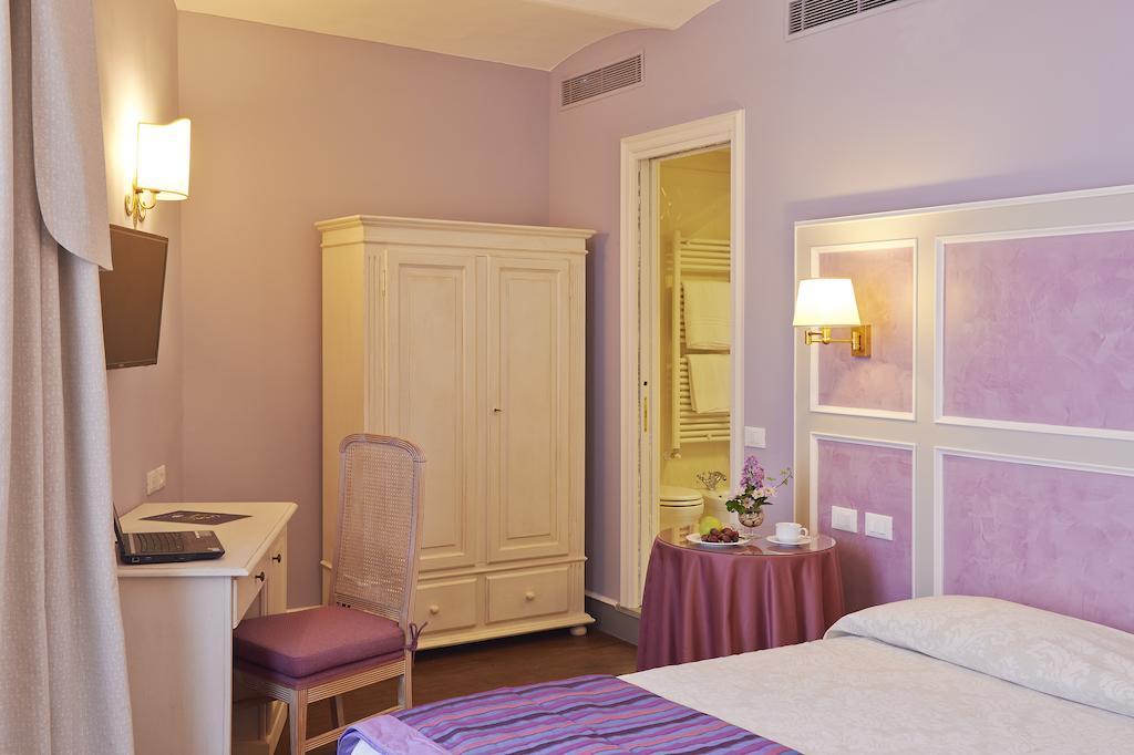 Hotel Firenze Capitale Phòng bức ảnh